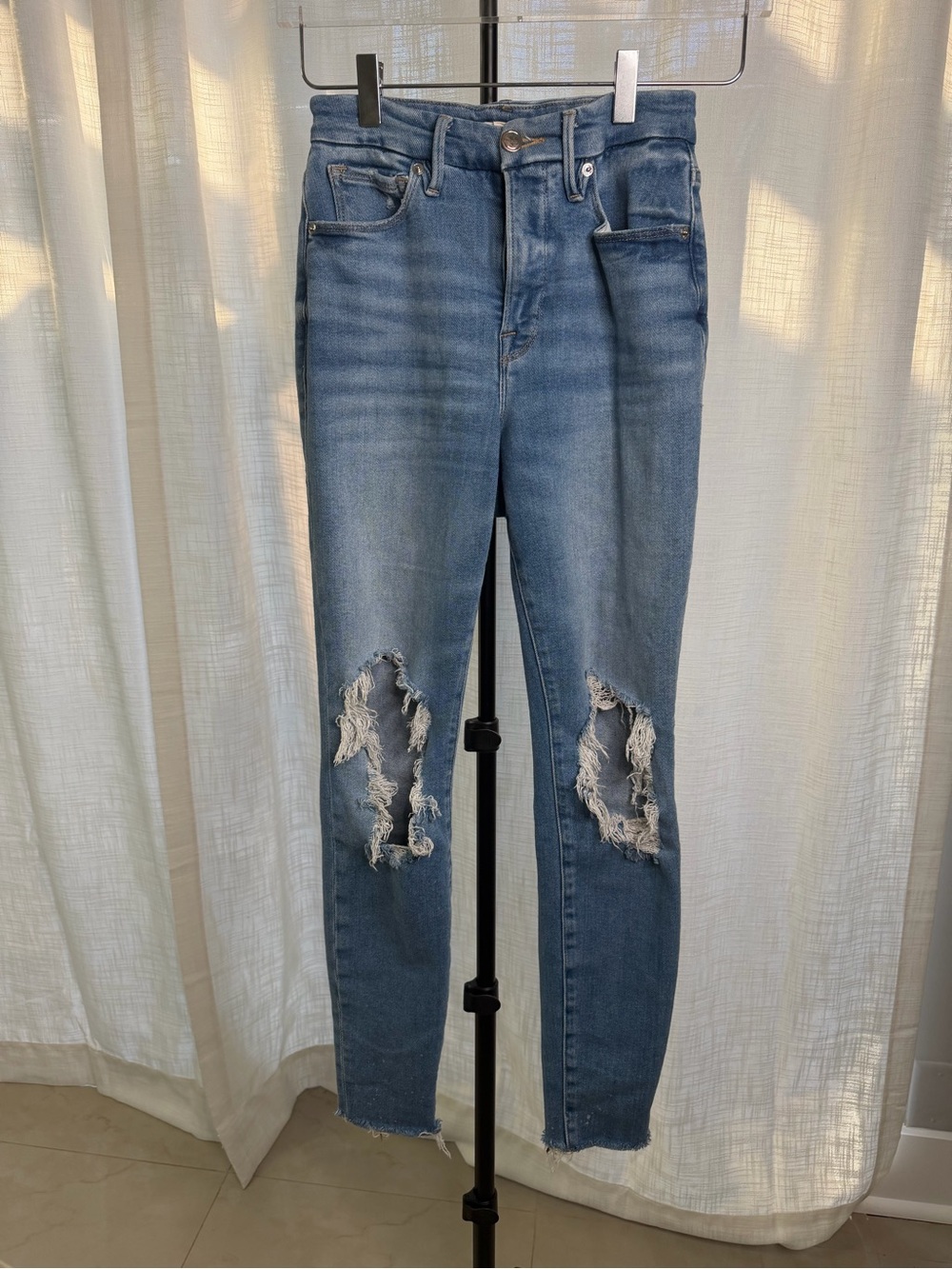 Good American Light Blue Distressed Skinny Jeans